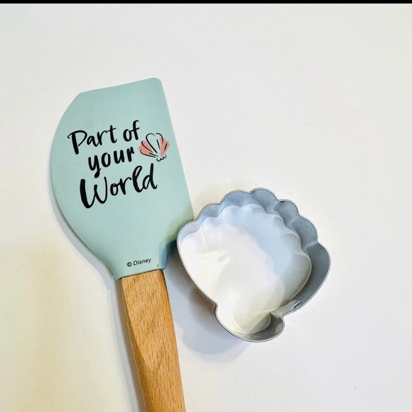 Disney Princess Baking Utensil Set - Picture 3 of 6